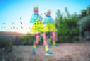 Run Thirsti AfricanX in fancy dress