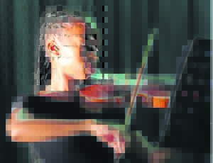 Rhenish girl named first violinist in philharmonic