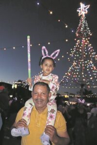 Kersliggies skitter op Die Braak in Eikestad