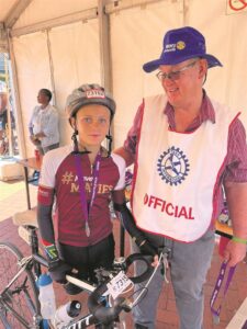 Stellenbosch teen pedals to help struggling students