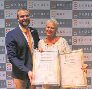 HMS Bloemhof wéér die beste Afrikaanse skool in die Wes-Kaap