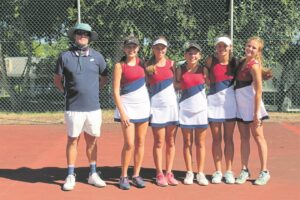 Bloemhof-meisies behou kampioentitel