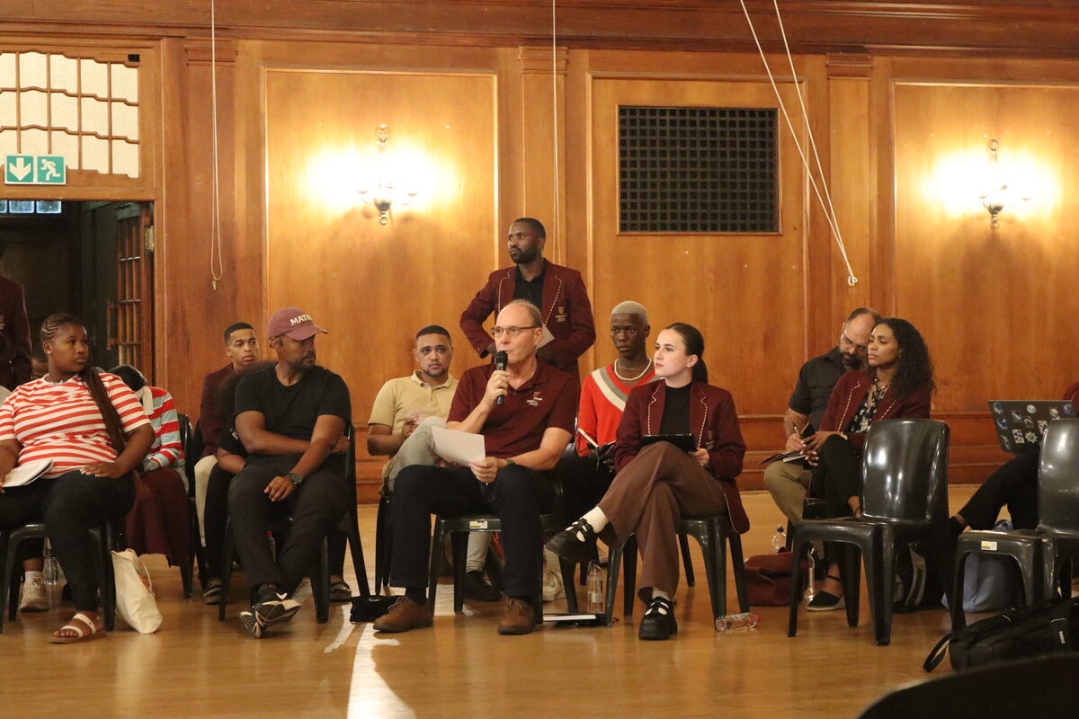 Students urged to work together to fight crime