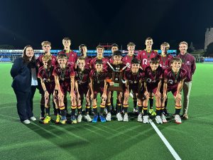 PRG kraai koning tuis sowel as in Hibbert-toernooie