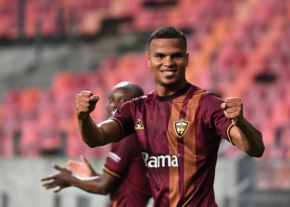 Final home game surge