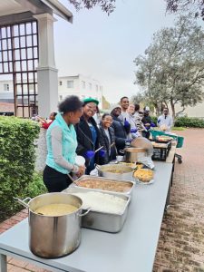 SU student helps feeds classmates