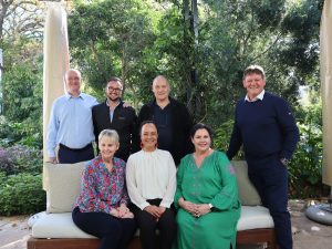 Beroep om samewerking in VKO