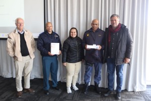 GPF maak skenking van radio’s moontlik