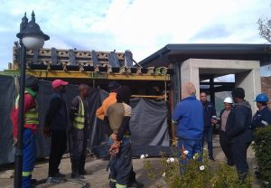 Construction at Haute Cabrière halted