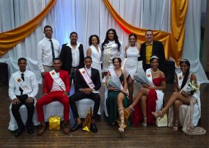 Die derby gees loop . . .