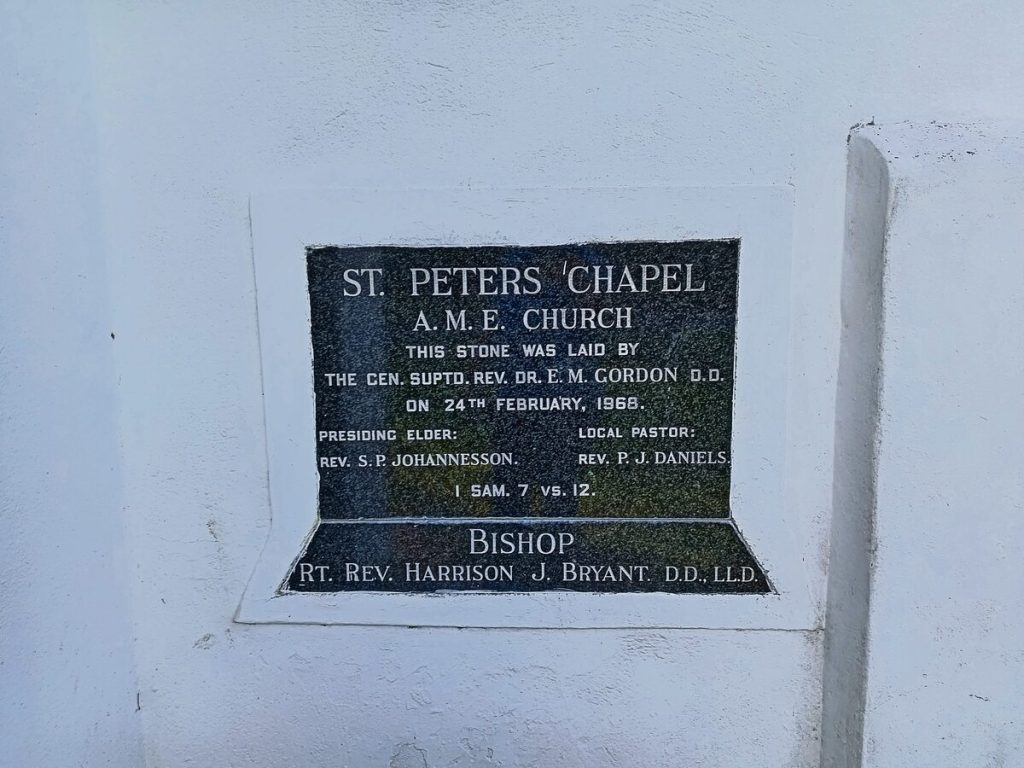 Die St. Peter's gemeente het met 'n ryk geskiedenis.