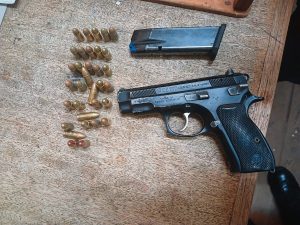 Talle vas ná polisie-klopjagte in Kylemore