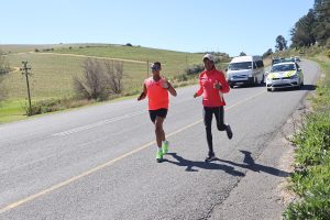 Cloetesviller lê strawwe 129 km af vir vrouehigiëne