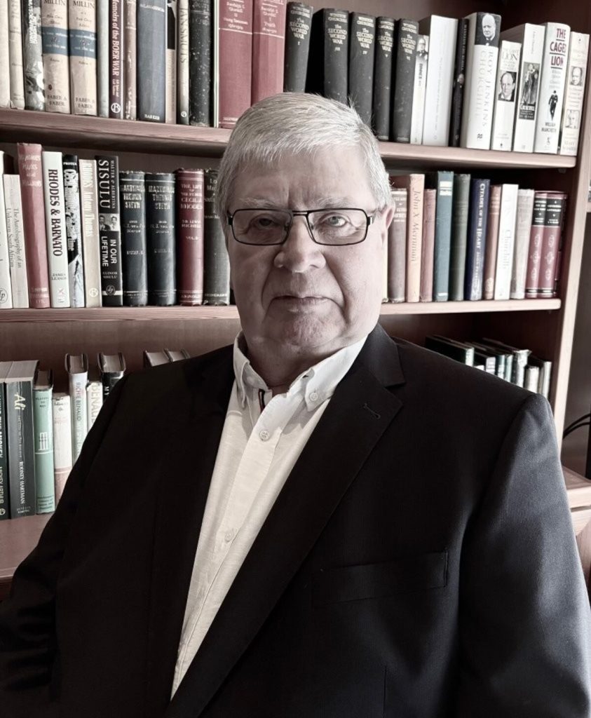 Chris Otto, an SU alumnus and entrepreneur, will be awarded the degree Doctor of Laws (LLD), honoris causa. He is a co-founder of the PSG Group and Capitec Bank. Otto is also the founding chairperson of the Stellenbosch Law Faculty Trust, which assisted with the establishment of the Chair in Social Justice, the Gys Steyn Chair in Financial Regulation Law and the Chair in Urban Law and Sustainability Governance.