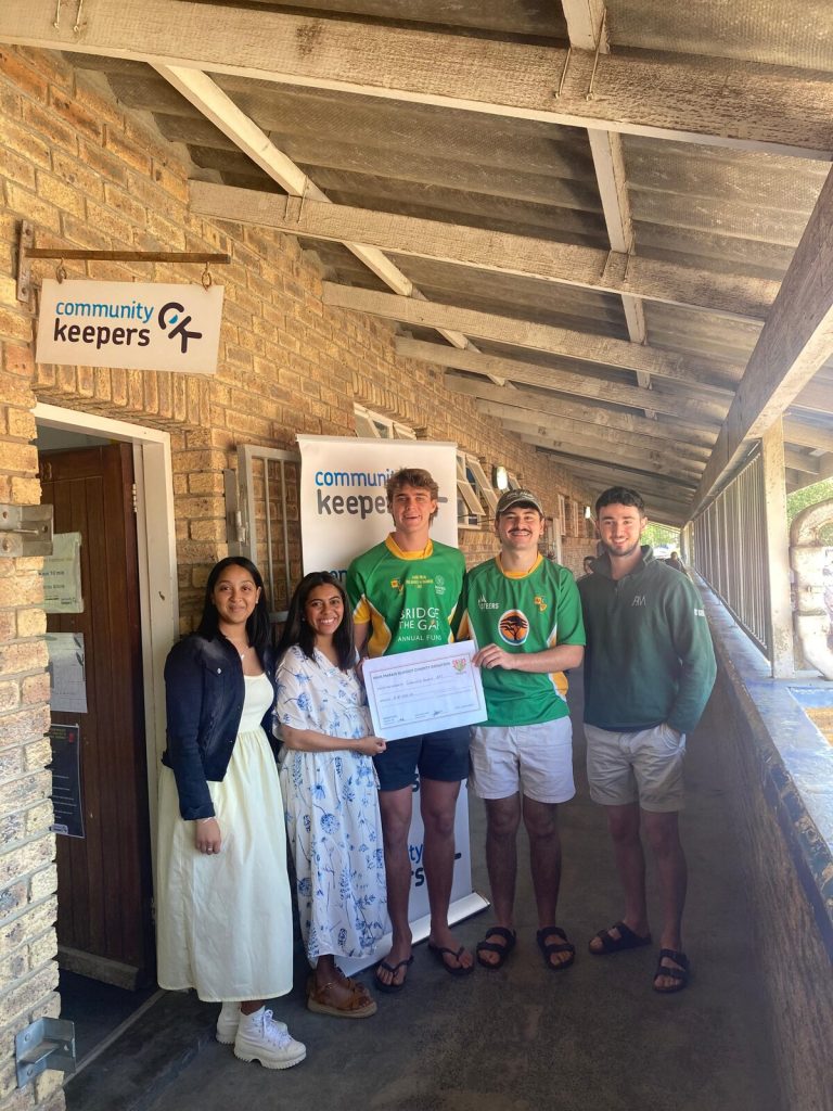 Students from Huis Marais, a Stellenbosch University residence, recently hosted a charity event and donated the proceeds to  Community Keepers, an organisation working in Stellenbosch, Paarl and the Helderberg to provide much-needed mental-health services to communities. Community Keepers received R10 000, enough to provide 40 much-needed counselling sessions. At the handover last Thursday (23 October), from left, are Community Keepers' Courtney Davids and Nicole du Toit with Huis Marais students Izan Coetzee, Dennis McDonald and Adriaan Venter.