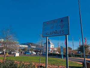 Rowers teiken weer plase in Klapmuts