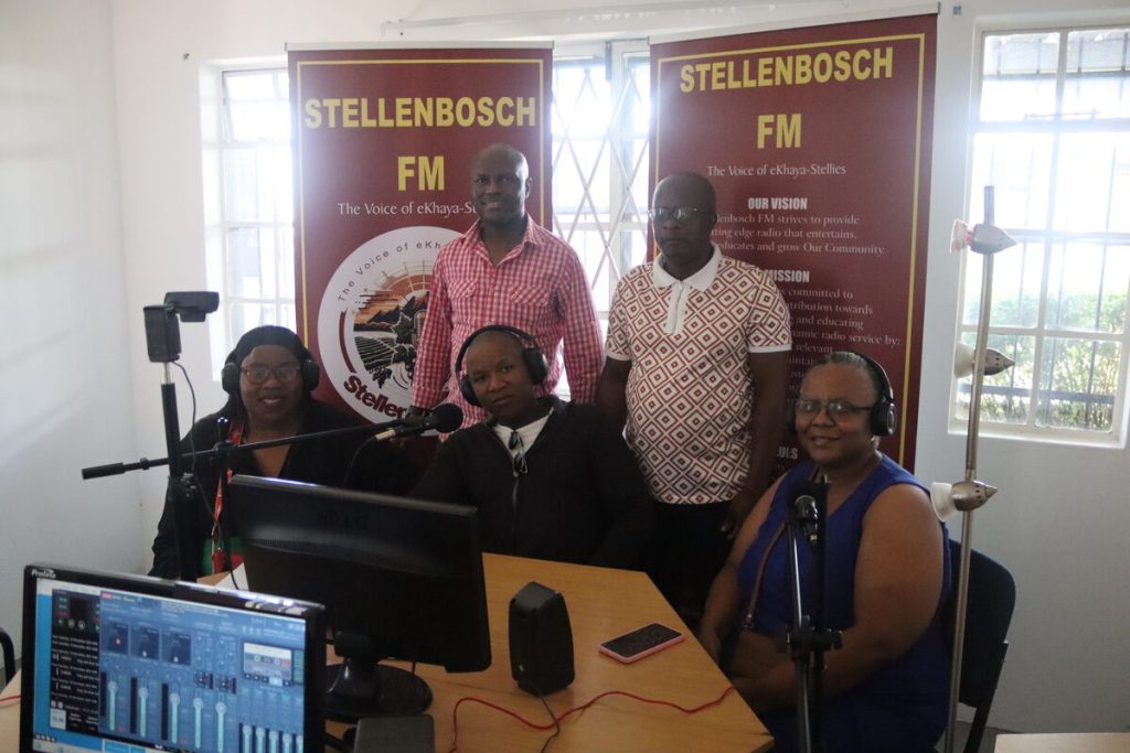 The Stellenbosch FM team (back, from left) are Tau Mokhele and Mohau Monaheng, with presenters Nompumelelo Ngemntu, Sinalo Sigenu, Beauty "Mam Mya" Myataza seated.  Photo: Yaël Malgas