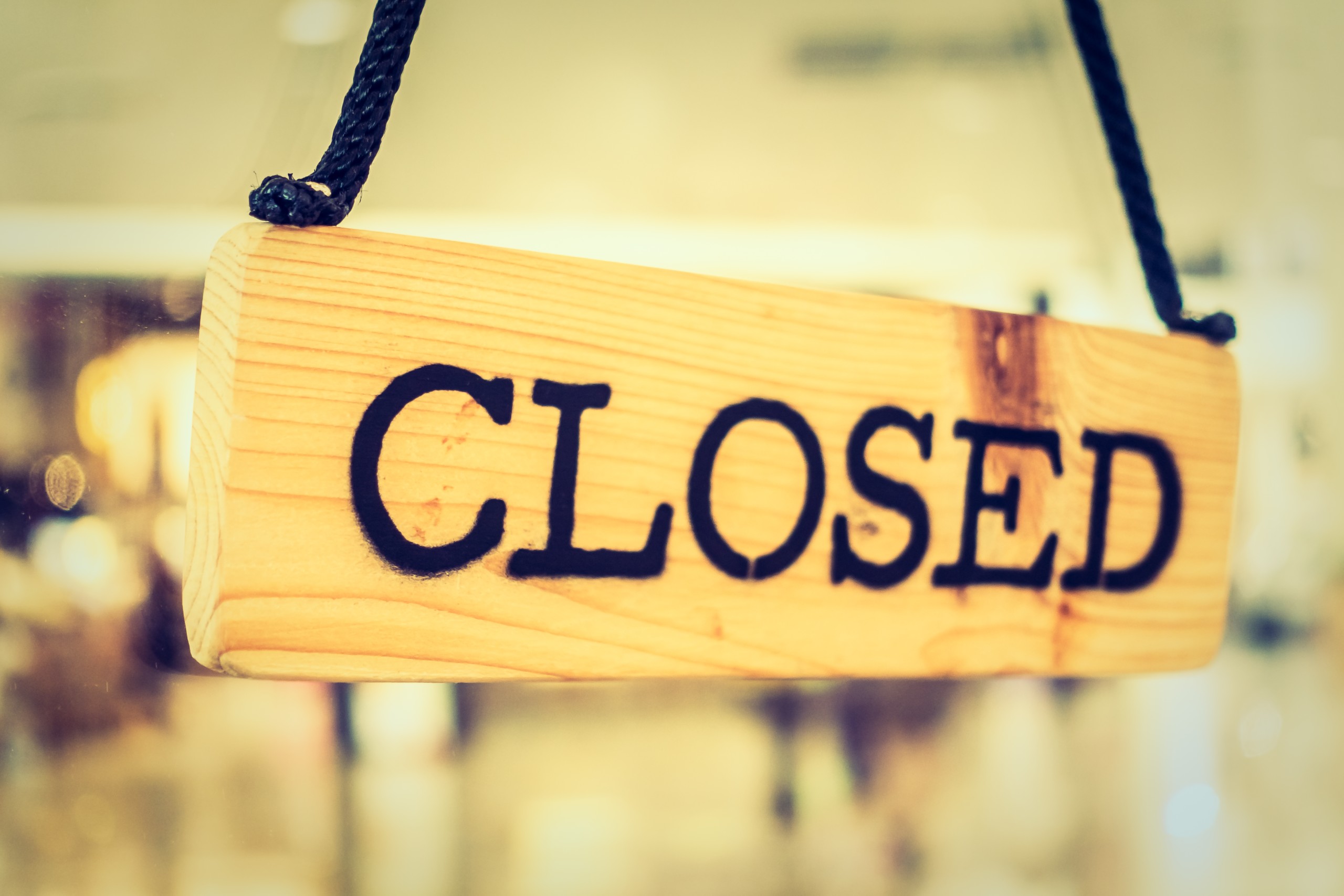 Close sign decoration in restaurant exterior - Vintage Filter