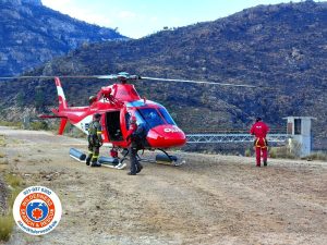 Beseerde brandbestryder suksesvol uit Stettynskloof-berge gered