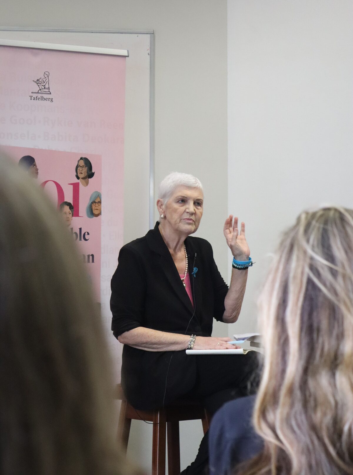 Rabe werp lig op 101 merkwaardige vroue in nuwe boek