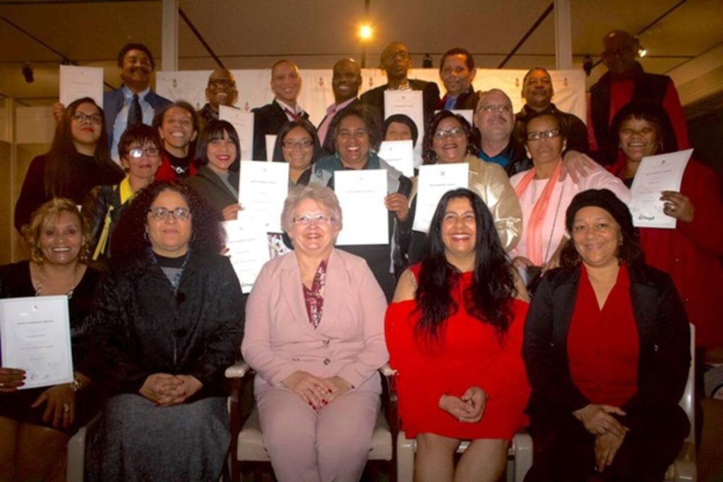 Kandidate wat 'n vorige e'Bosch-kursus voltooi het.