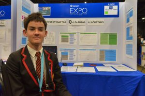 Hoërskool Stellenbosch-leerder in internasionale ekspo
