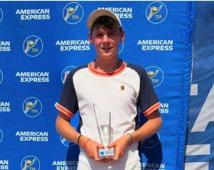 Van Deventer as een ­van Suid-Afrika se beste jong tennisspelers gekroon