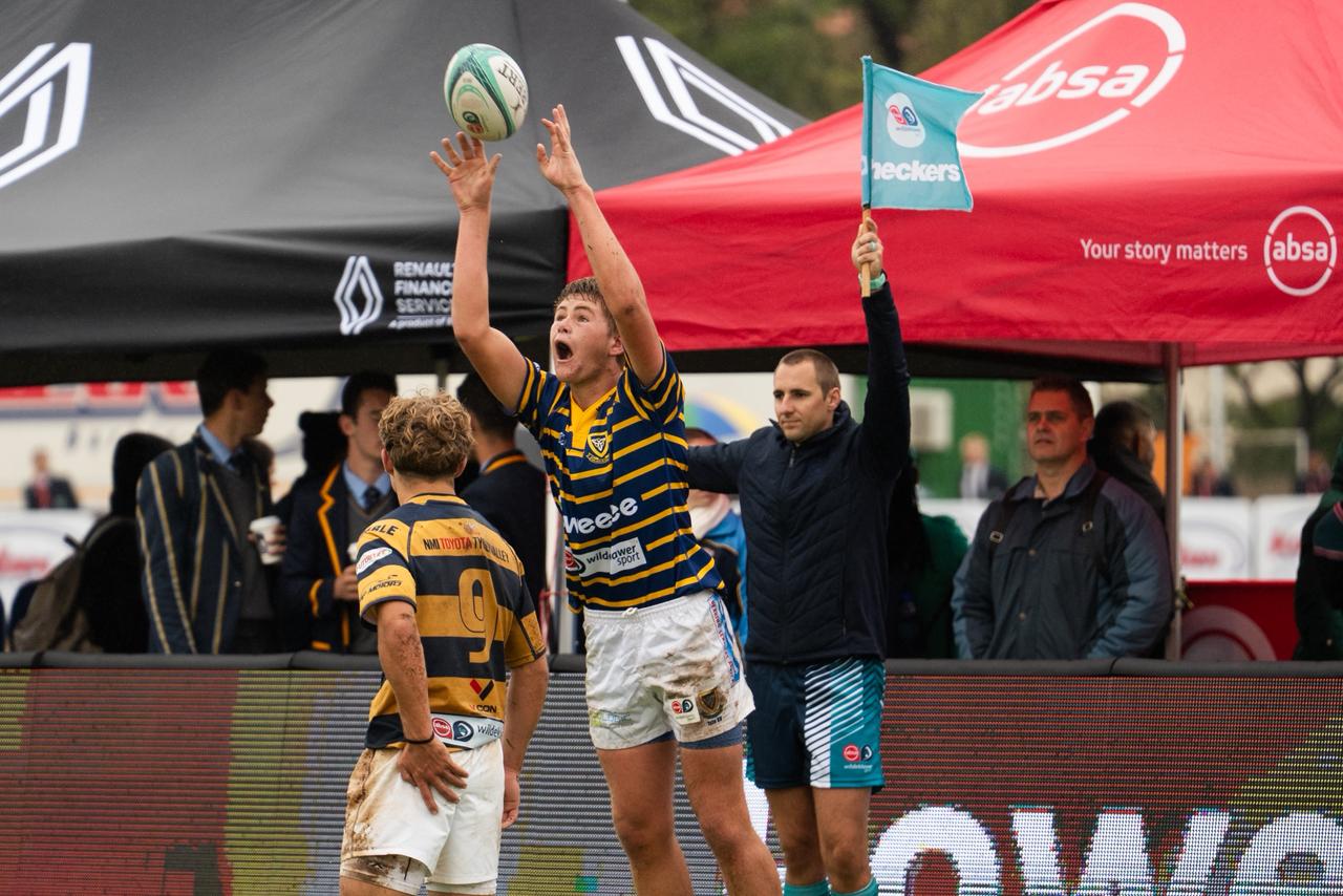 Waterkloof clung on to their lead to defeat, Durnabille 22-21.