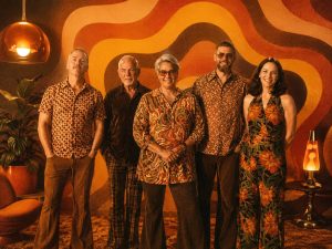 Ode to music of Fleetwood Mac brings good vibes to Asara