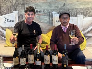 Foto | Eer vir Kanu se bekende, geliefde ‘wynengel’