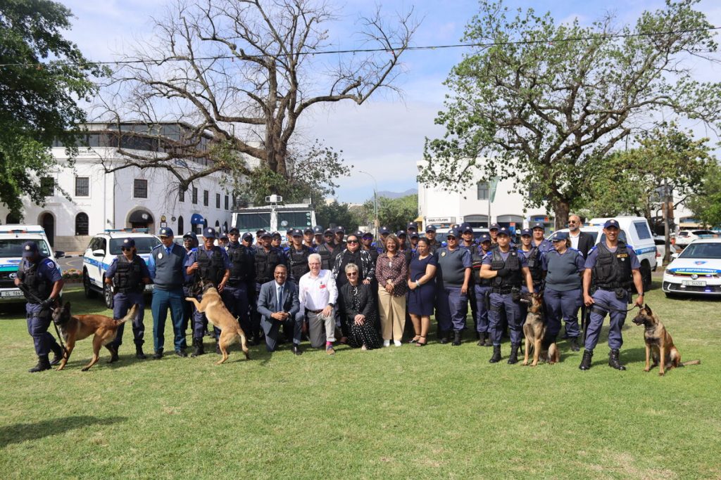 Stellenbosch Municipality K9 and Tactical Response Unit (TRU).