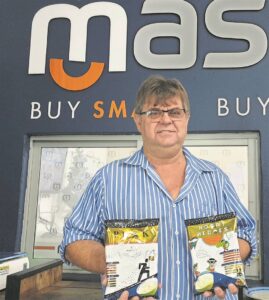 Dié kitspap voed oud en jonk