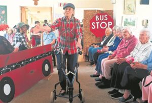 Heidehof-bejaardes in Caledon geniet konsert