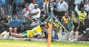 Overberg-spanne steeds onoorwonne . . .