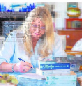 Bekende skrywer vlug weg van sein