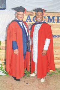 Appel val reg langs boom