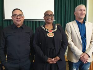 Nuwe burgemeester vir Theewaterskloof tydens spesiale raadsvergadering aangewys