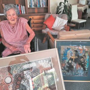 Kunstenaar vier haar 97ste