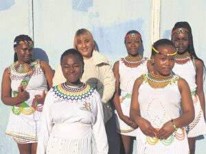 Leerders dans by Kunstekaap