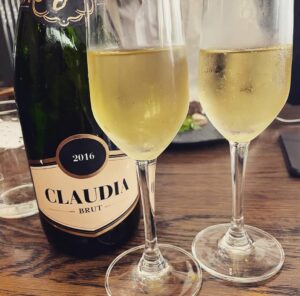 Cheers to Claudia!
