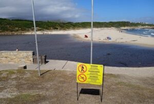 Onrus kry finansiële hulp vir strandmeer