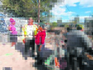 Mayor visits flood victims