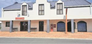 Kleinmond se poskantoor al ’n jaar lank ‘gesluit’