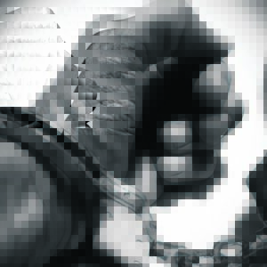 Bejaarde (85) aangeval, beroof