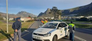 Kleinmond afgesonder van buitewêreld oor betogings oor dienslewering