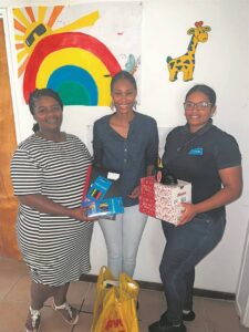 Rugbyklub reik uit na ander