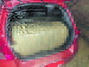 Bootful of dagga seized on R316