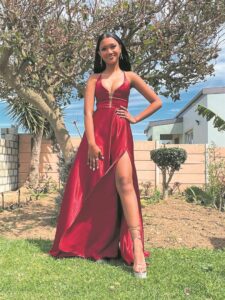 Tiara van Caledon kan die Mej. Tiener-kroon dra