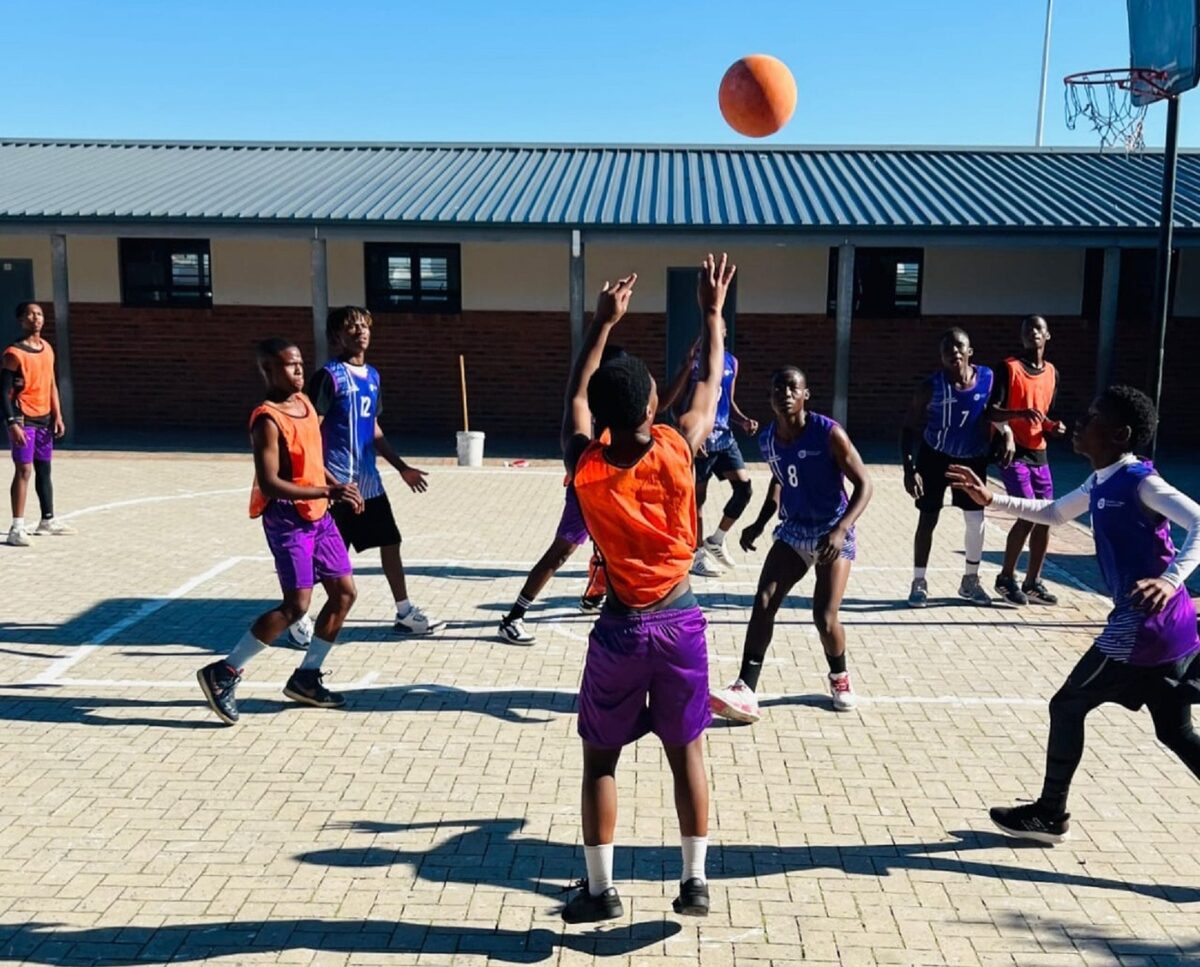 Local resident from Zwelihle in Hermanus gives basketball a boost