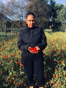 Genadendal-inwoner tevrede met haar eerste pikantrissie-oes
